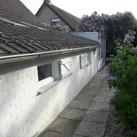 Vakantiehuis In Nieuwpoort Met Tuin *