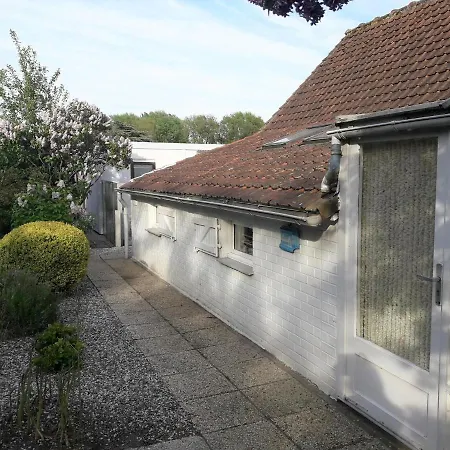 Vakantiehuis In Nieuwpoort Met Tuin Semesterbostad Nieuwpoort
