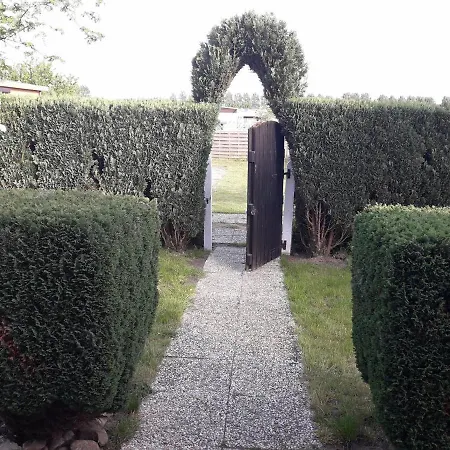 Semesterbostad Vakantiehuis In Nieuwpoort Met Tuin